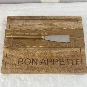 Bon Appetit Wooden Board with Metal Spreader